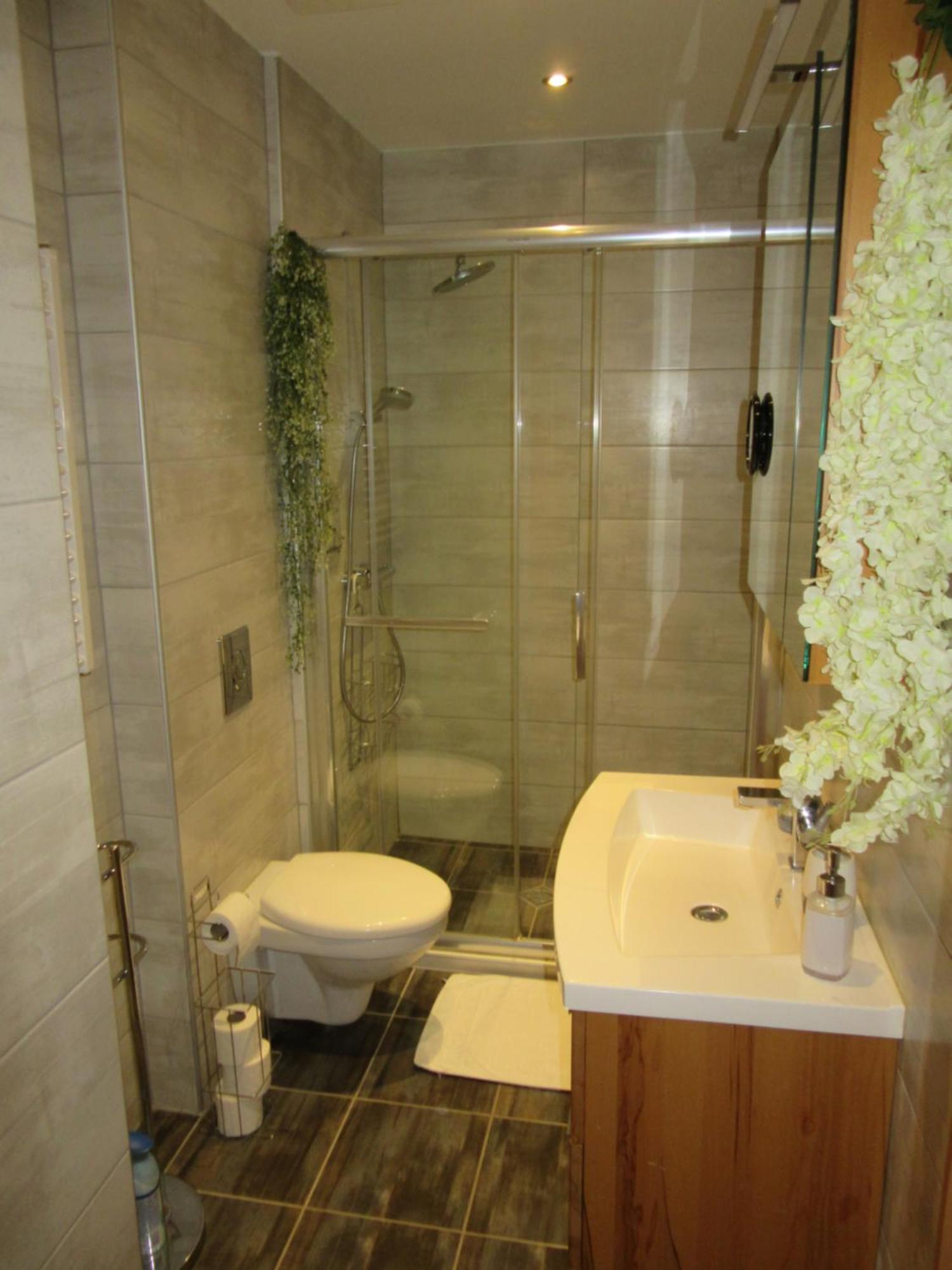Zafir Sziget Apartman Sarvar Exterior photo